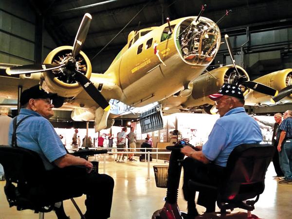 World War II-era 388th Bomber Group Hosts 69th Annual Reunion – Hilltop ...